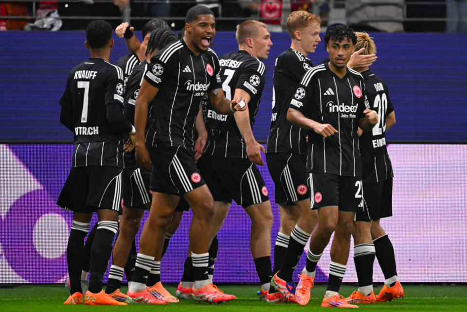 QZ, 角球 QZ, 角球